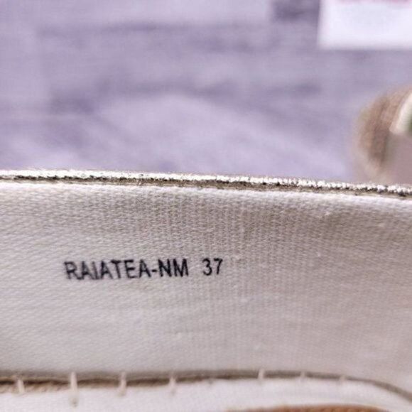Patrizia by Spring Step Raiatea Slip on Espadrille Loafer Gold Blue Green sz 6.5 - Picture 8 of 9